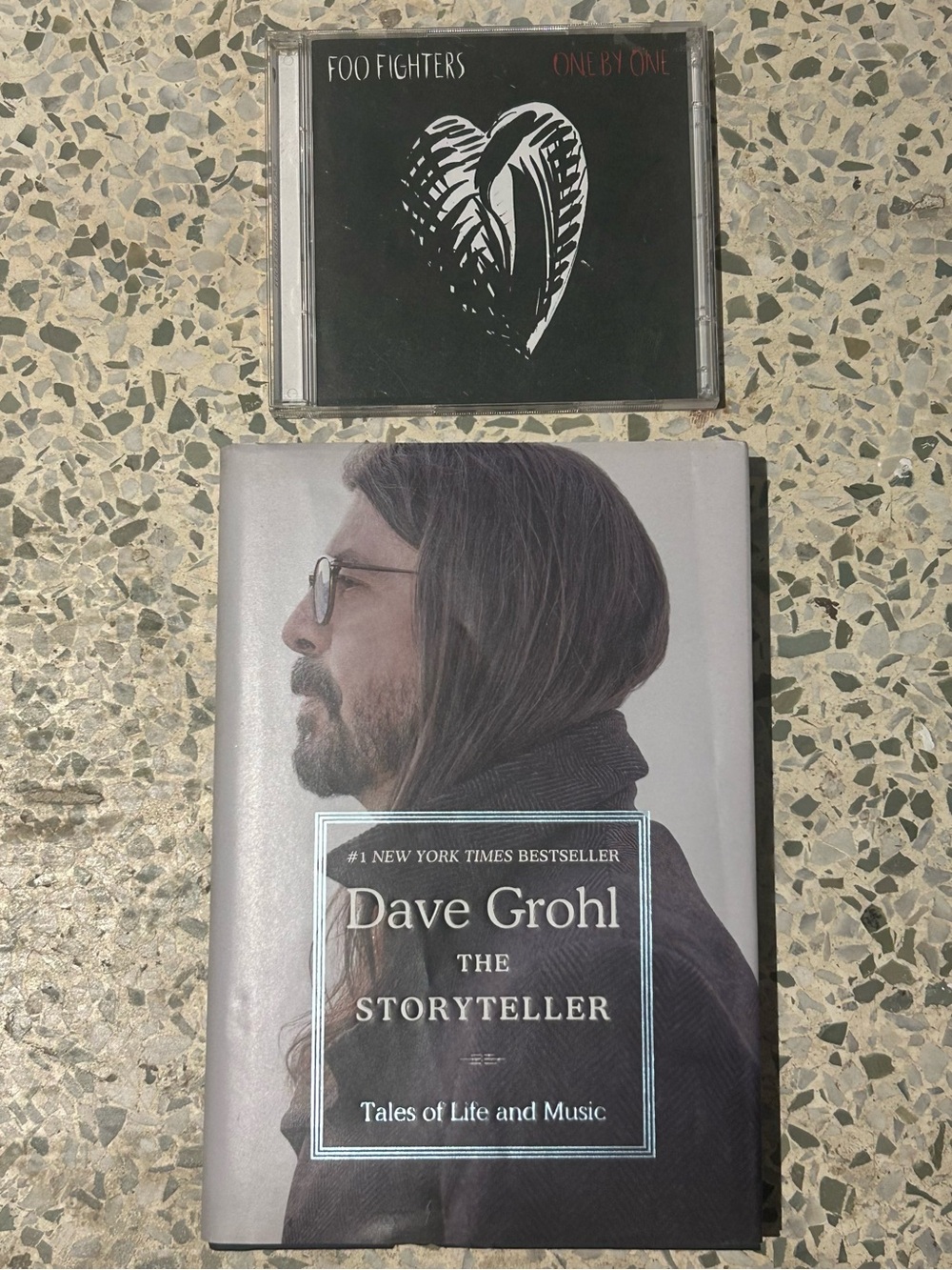 Dave Grohl Book The Storyteller hardcover & Foo Fighters cd 💿 One by One